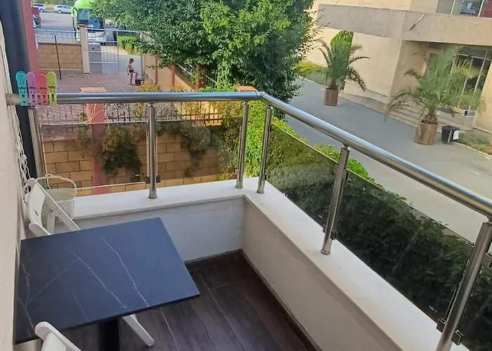 синя пеперуда Blue Butterfly アパート プリモルスコ