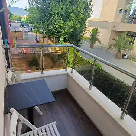 синя пеперуда Blue Butterfly דירה פרימורסקו